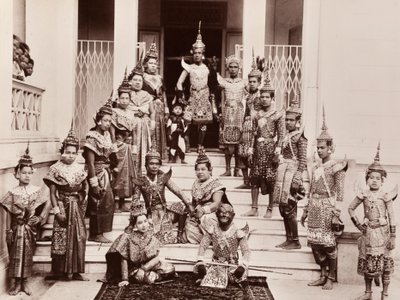 Thailändische klassische Tänzer, ca. 1900 von Robert Lenz